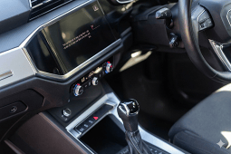
										AUDI Q3 1.5/35 TFSI Sport 5dr S Tronic full									