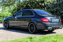 
										2013 Mercedes-Benz C Class Saloon 6.3 C63 V8 AMG Saloon 4dr Petrol SpdS MCT Euro 5 (457 ps) full									