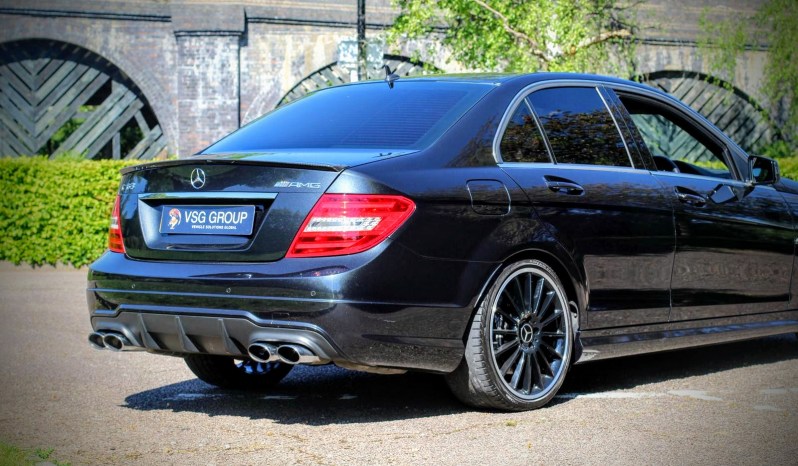 
								2013 Mercedes-Benz C Class Saloon 6.3 C63 V8 AMG Saloon 4dr Petrol SpdS MCT Euro 5 (457 ps) full									