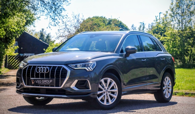 
								AUDI Q3 1.5/35 TFSI Sport 5dr S Tronic full									