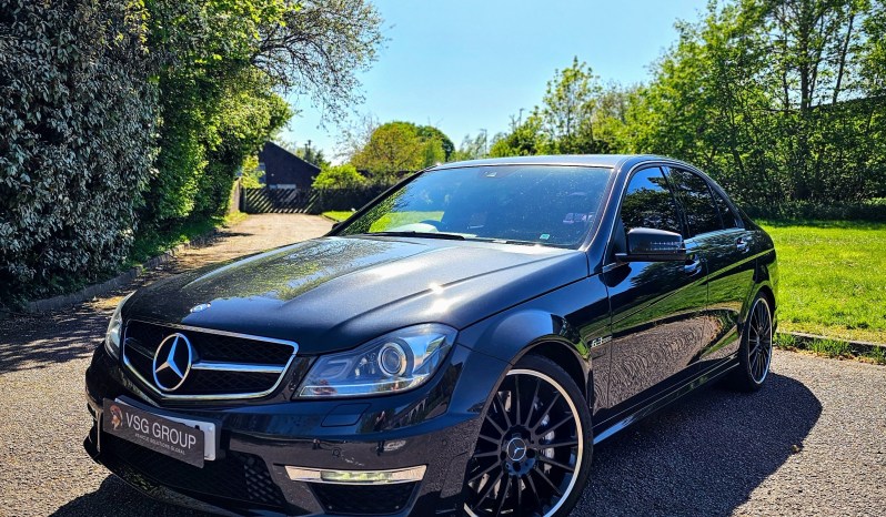 
								2013 Mercedes-Benz C Class Saloon 6.3 C63 V8 AMG Saloon 4dr Petrol SpdS MCT Euro 5 (457 ps) full									
