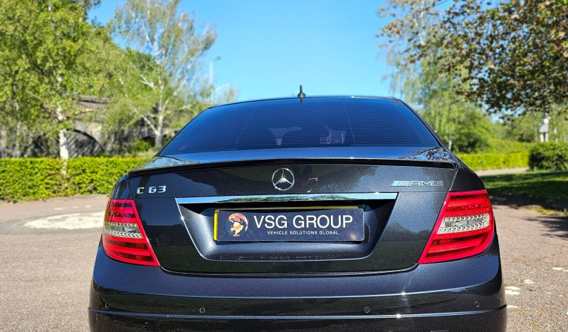 
								2013 Mercedes-Benz C Class Saloon 6.3 C63 V8 AMG Saloon 4dr Petrol SpdS MCT Euro 5 (457 ps) full									