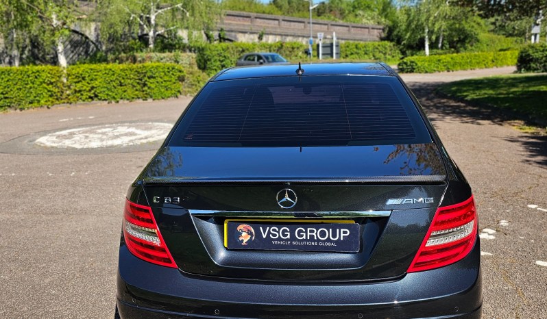 
								2013 Mercedes-Benz C Class Saloon 6.3 C63 V8 AMG Saloon 4dr Petrol SpdS MCT Euro 5 (457 ps) full									