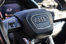 
										AUDI Q3 1.5/35 TFSI Sport 5dr S Tronic full									
